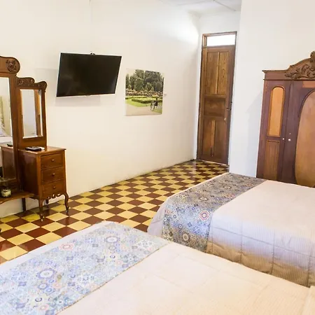 El Claustro House Hotel 4*