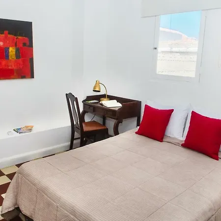 El Claustro House