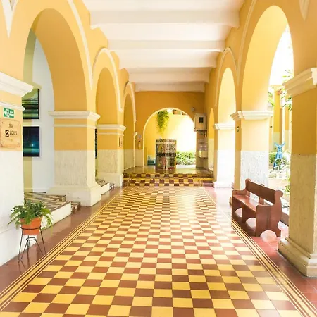 El Claustro House Hotel 4*